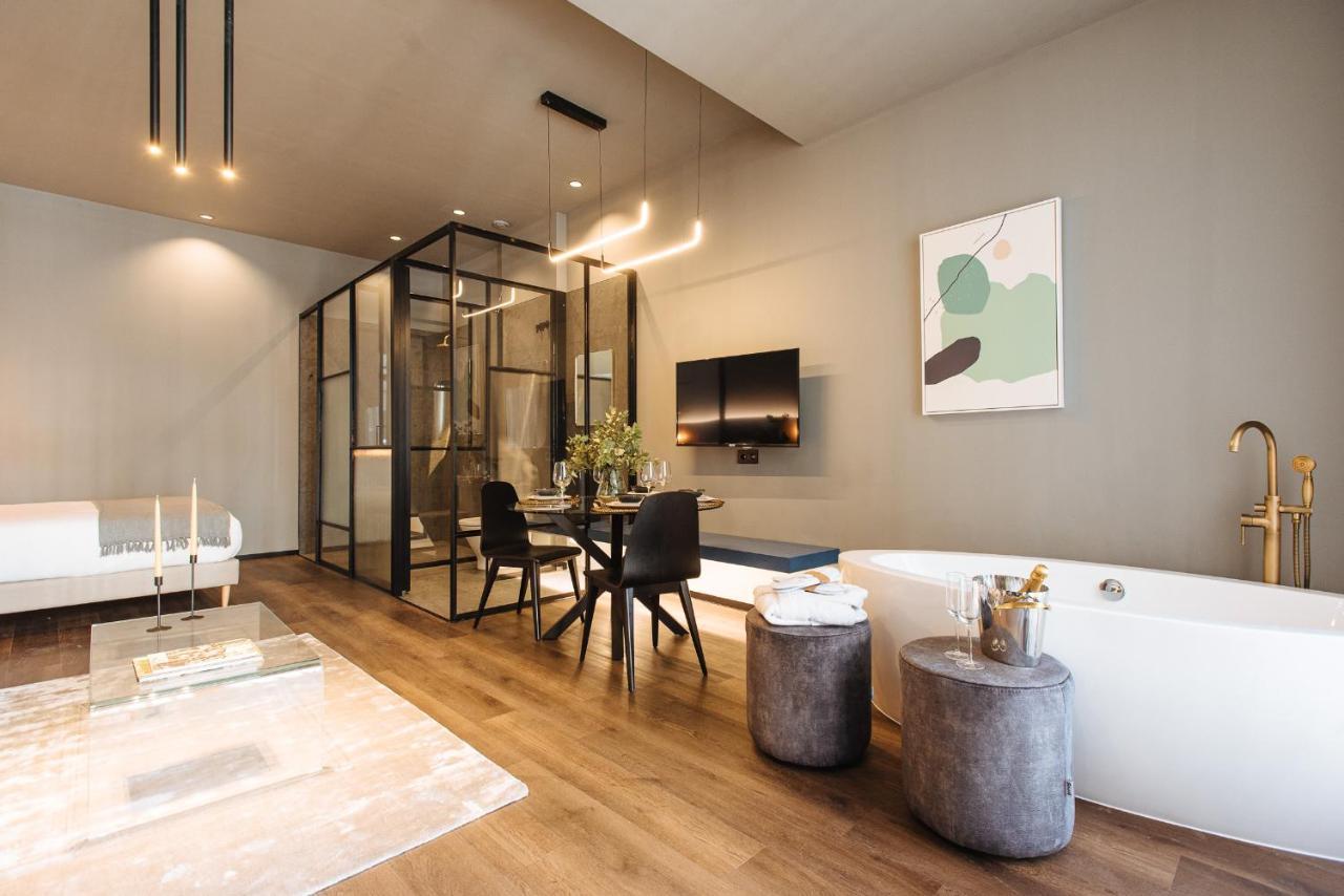 Muralla Sevilla Suites By Lola Exterior foto