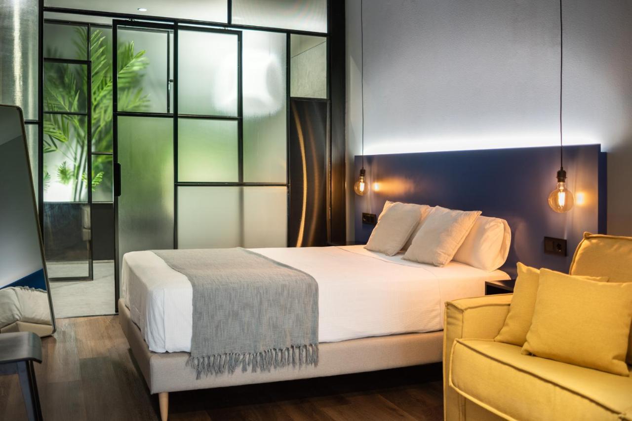 Muralla Sevilla Suites By Lola Exterior foto